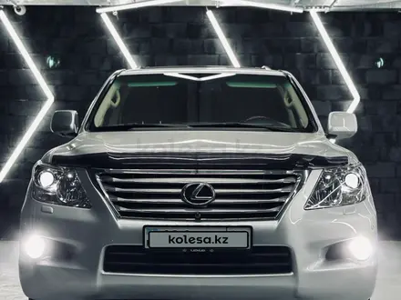 Lexus LX 570 2010 года за 15 900 000 тг. в Алматы – фото 2