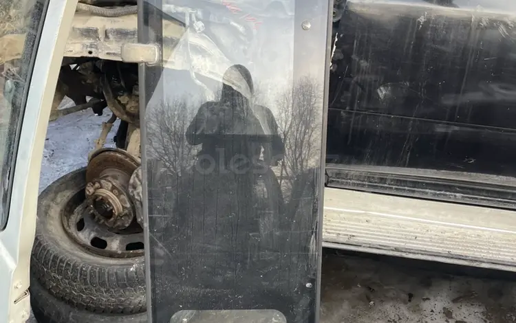 Стекло люка заднее за 30 000 тг. в Алматы