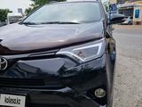 Toyota RAV4 2018 годаүшін12 500 000 тг. в Шымкент – фото 3