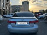 Hyundai Sonata 2007 годаfor3 500 000 тг. в Шымкент – фото 2