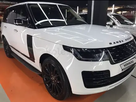 Land Rover Range Rover 2013 года за 20 000 000 тг. в Алматы