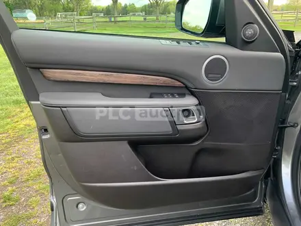 Land Rover Discovery 2017 года за 14 000 000 тг. в Алматы – фото 22