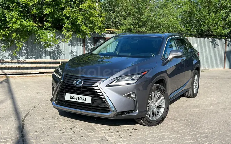 Lexus RX 200t 2017 года за 21 000 000 тг. в Актобе