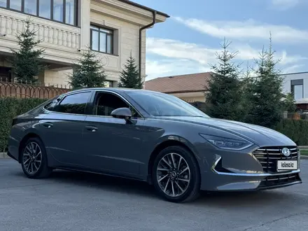 Hyundai Sonata 2022 года за 10 800 000 тг. в Астана – фото 3