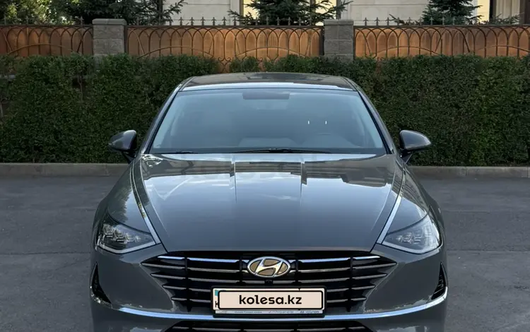 Hyundai Sonata 2022 года за 10 800 000 тг. в Астана