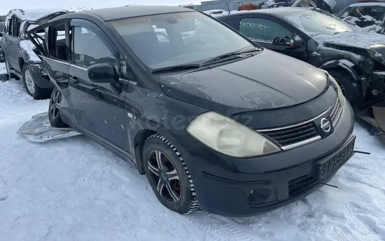 Nissan Tiida 2009 года за 606 068 тг. в Актобе