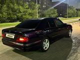 Mercedes-Benz E 320 1997 года за 2 700 000 тг. в Астана – фото 3