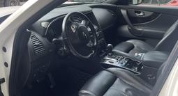 Infiniti QX70 2014 года за 11 500 000 тг. в Алматы – фото 4