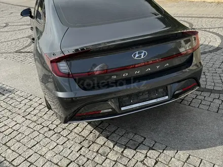 Hyundai Sonata 2023 года за 13 500 000 тг. в Алматы – фото 6