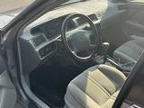 Toyota Camry 2001 года за 3 500 000 тг. в Тараз – фото 4