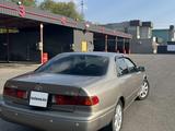 Toyota Camry 2001 года за 3 500 000 тг. в Тараз – фото 3