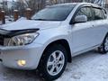 Toyota RAV4 2006 года за 6 800 000 тг. в Петропавловск