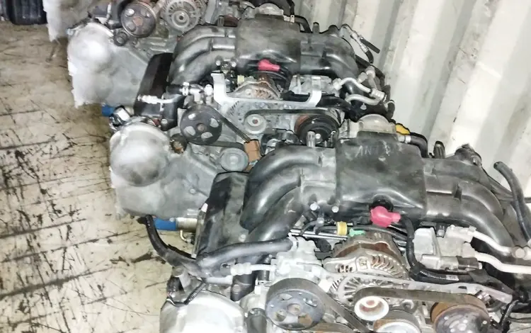 Двигатель EZ30 с навесомүшін500 000 тг. в Алматы