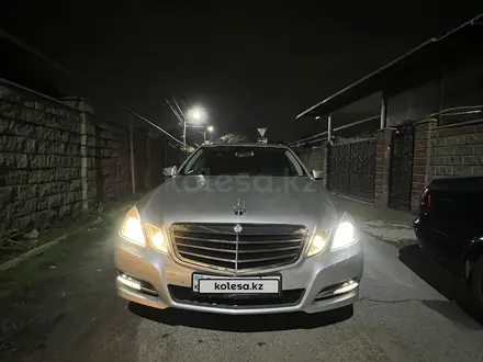 Mercedes-Benz E 250 2010 года за 7 000 000 тг. в Алматы – фото 4