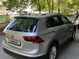 Volkswagen Tiguan 2018 года за 9 000 000 тг. в Шымкент – фото 4