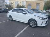 Kia Rio 2019 года за 5 990 000 тг. в Астана – фото 2