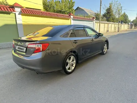 Toyota Camry 2013 года за 7 900 000 тг. в Шымкент – фото 3