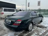 Mercedes-Benz S 500 2006 года за 8 600 000 тг. в Алматы – фото 3