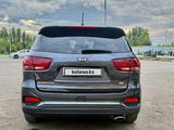 Kia Sorento 2018 года за 11 400 000 тг. в Уральск – фото 4