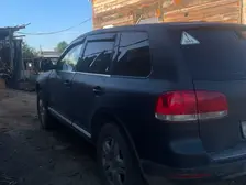 Volkswagen Touareg, 2003