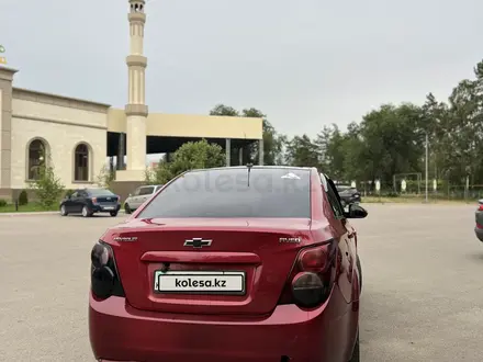 Chevrolet Aveo 2014 года за 2 990 000 тг. в Алматы – фото 5