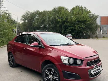 Chevrolet Aveo 2014 года за 2 990 000 тг. в Алматы – фото 4