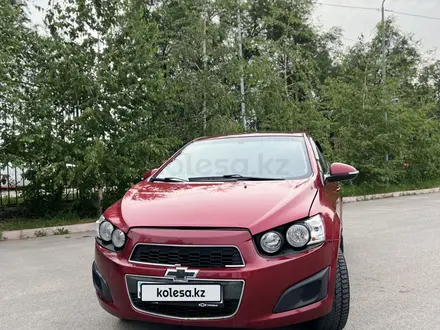 Chevrolet Aveo 2014 года за 2 990 000 тг. в Алматы – фото 2