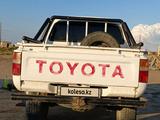 Toyota Hilux 1994 годаүшін3 700 000 тг. в Атырау – фото 2