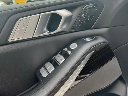 BMW X7 2019 года за 31 900 000 тг. в Астана – фото 10