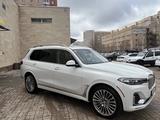 BMW X7 2019 года за 31 900 000 тг. в Астана – фото 2