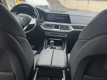 BMW X7 2019 года за 31 900 000 тг. в Астана – фото 9