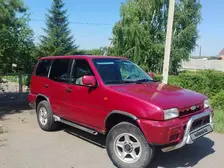 Nissan Terrano, 1996