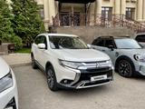 Mitsubishi Outlander 2019 годаүшін11 000 000 тг. в Алматы – фото 4