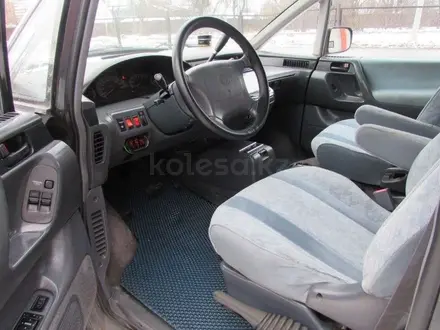 Toyota Previa 1997 года за 2 300 000 тг. в Усть-Каменогорск – фото 6