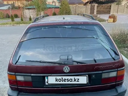 Volkswagen Passat 1992 года за 1 500 000 тг. в Алматы – фото 4