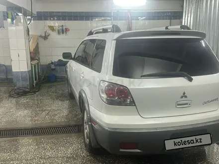 Mitsubishi Outlander 2004 года за 4 100 000 тг. в Тараз – фото 3