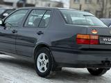 Volkswagen Vento 1994 года за 2 950 000 тг. в Кокшетау – фото 5