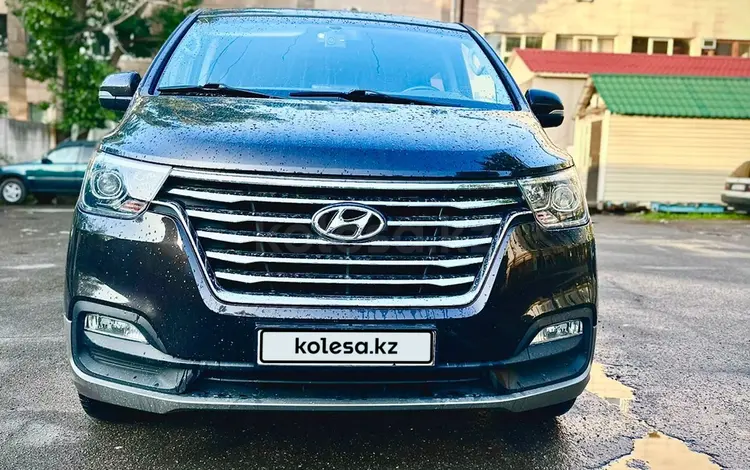 Hyundai Starex 2019 года за 19 200 000 тг. в Алматы