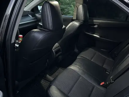 Toyota Camry 2014 года за 7 400 000 тг. в Алматы – фото 11
