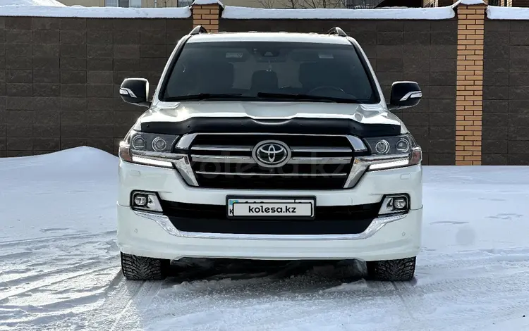 Toyota Land Cruiser 2020 годаүшін42 500 000 тг. в Алматы