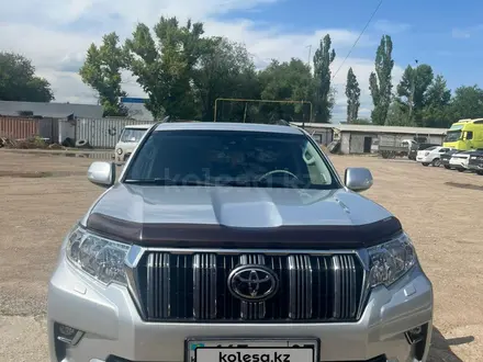 Toyota Land Cruiser Prado 2021 года за 22 500 000 тг. в Уральск – фото 3