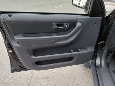 Honda CR-V 2000 года за 4 900 000 тг. в Алматы – фото 35