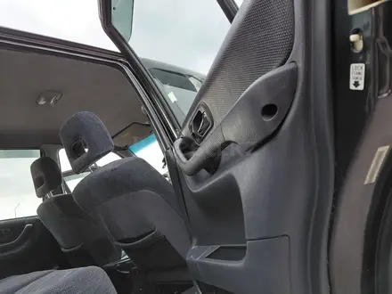 Honda CR-V 2000 года за 4 900 000 тг. в Алматы – фото 37