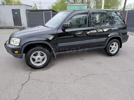 Honda CR-V 2000 года за 4 900 000 тг. в Алматы – фото 4