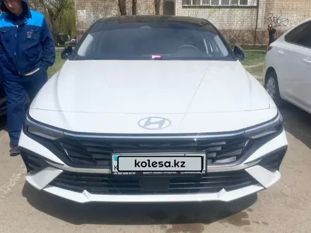 Hyundai Elantra 2023 годаүшін9 700 000 тг. в Астана