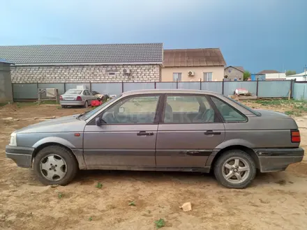 Volkswagen Passat 1992 года за 1 200 000 тг. в Атырау – фото 4