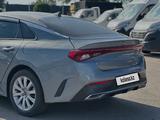 Kia K5 2021 года за 8 950 000 тг. в Алматы – фото 3