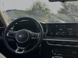 Kia K5 2021 года за 8 950 000 тг. в Алматы – фото 5