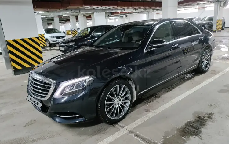 Mercedes-Benz S 400 2014 года за 28 000 000 тг. в Астана