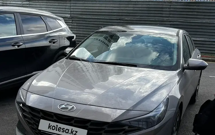 Hyundai Elantra 2023 года за 11 000 000 тг. в Астана